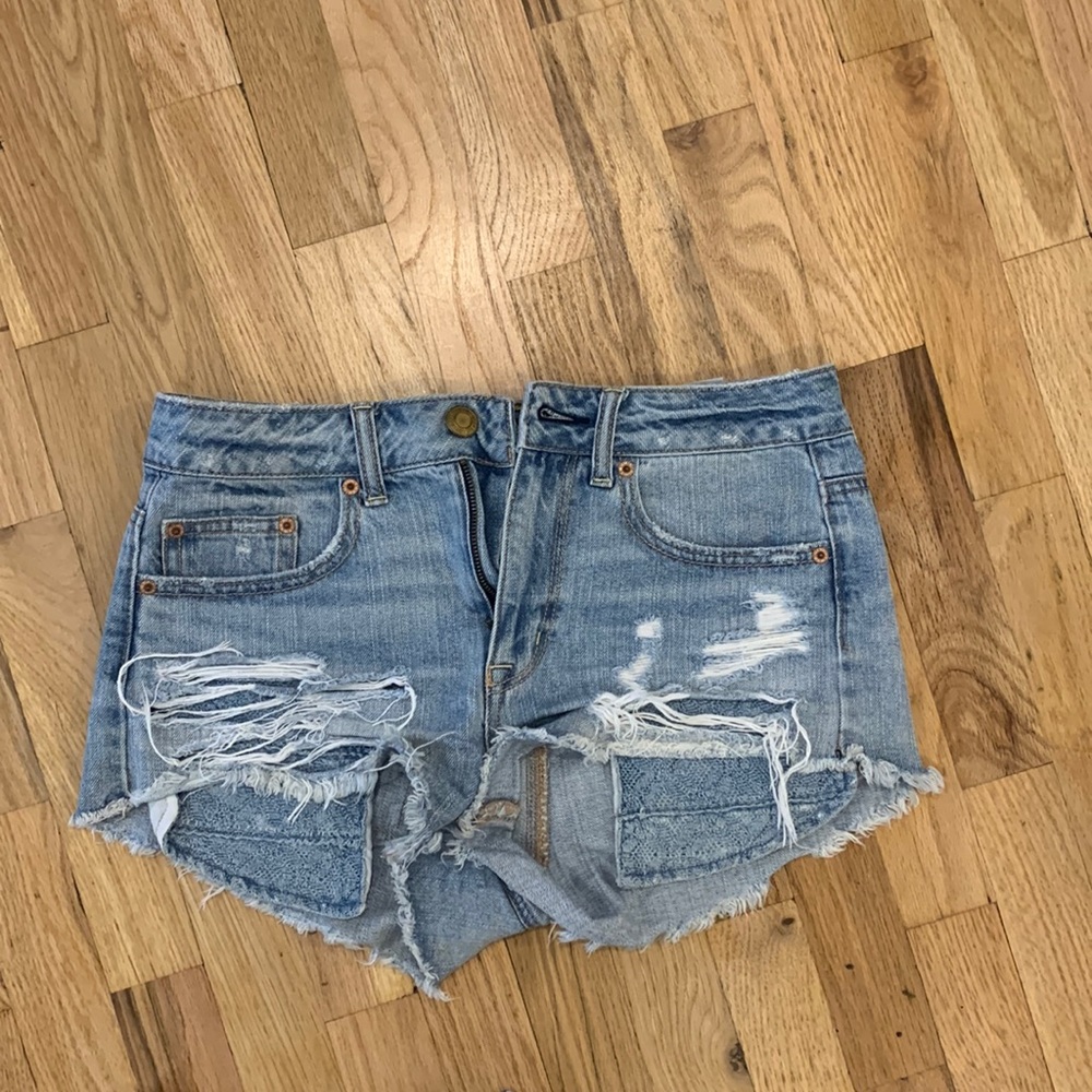 American eagle size 4 Jean shorts